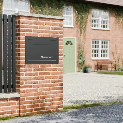 Windsor Large Farmhouse Lifestyle Black B